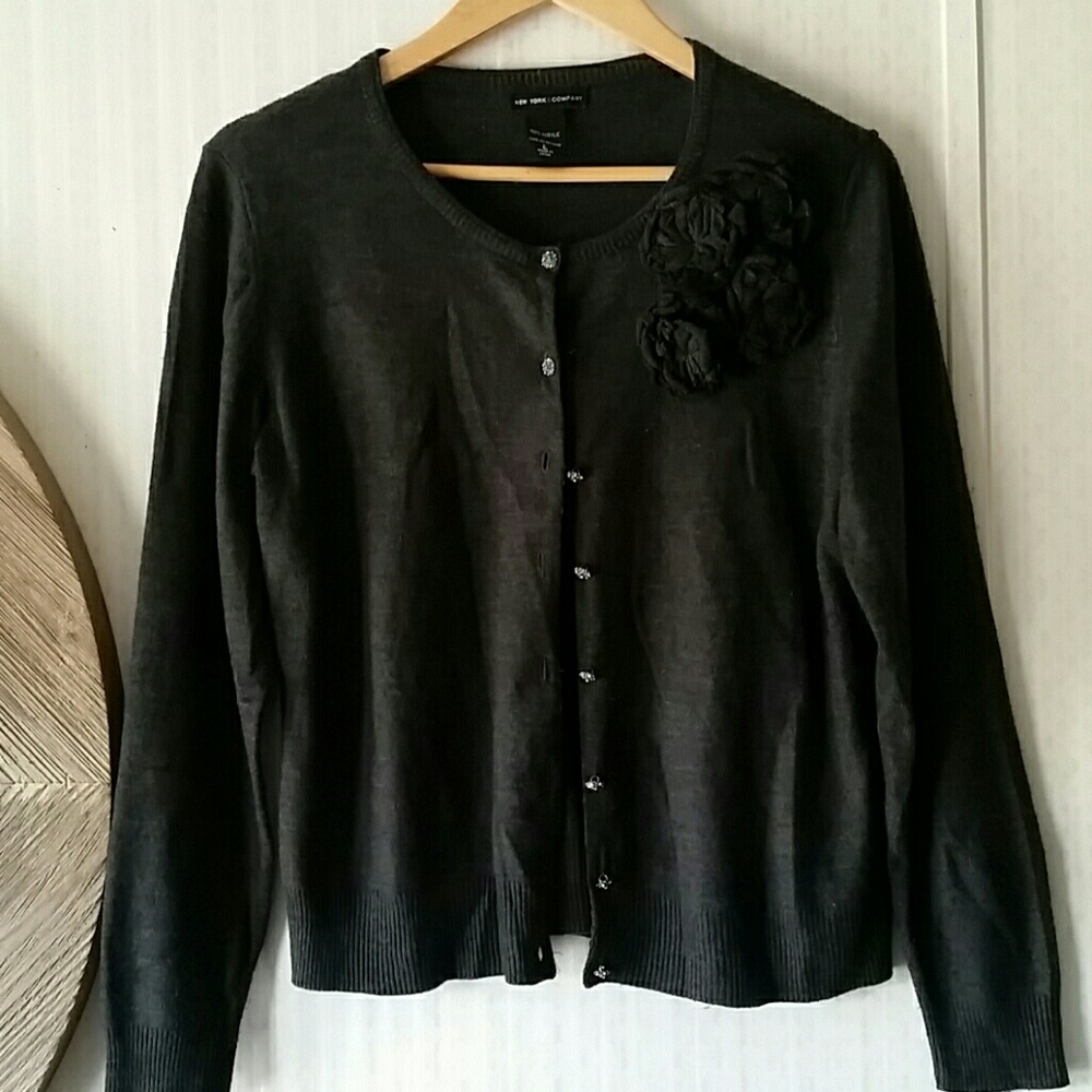 New York & Company cardigan